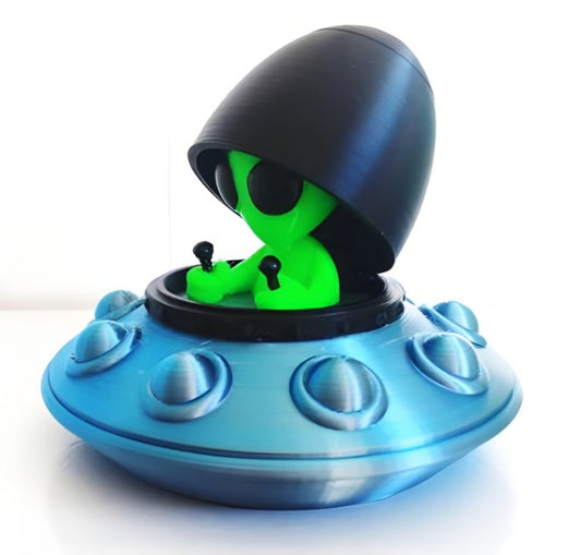 Disco Voador e Alienígena (Abre e Fecha)