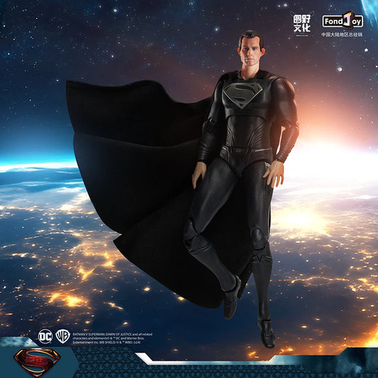 Superman – Uniforme Preto Snyder Cut
