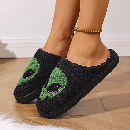 Pantufas Home Shoes: Green Alien Edition