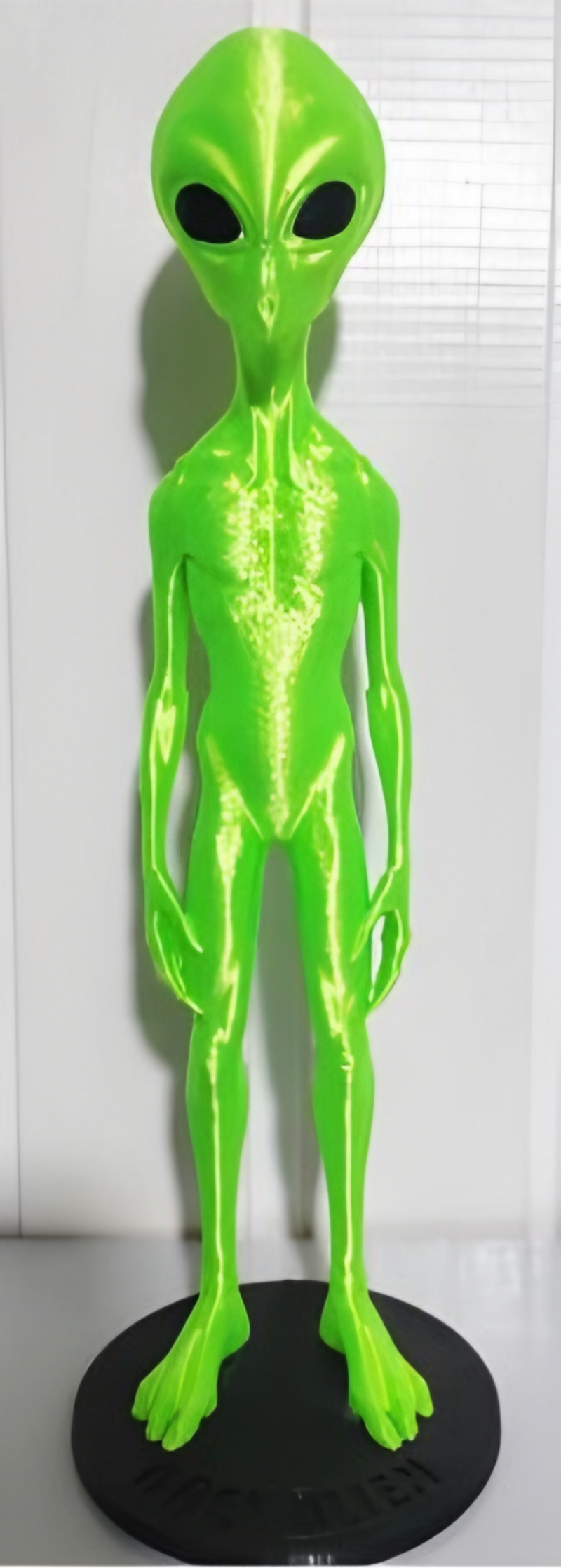 Boneco Decorativo Alienígena