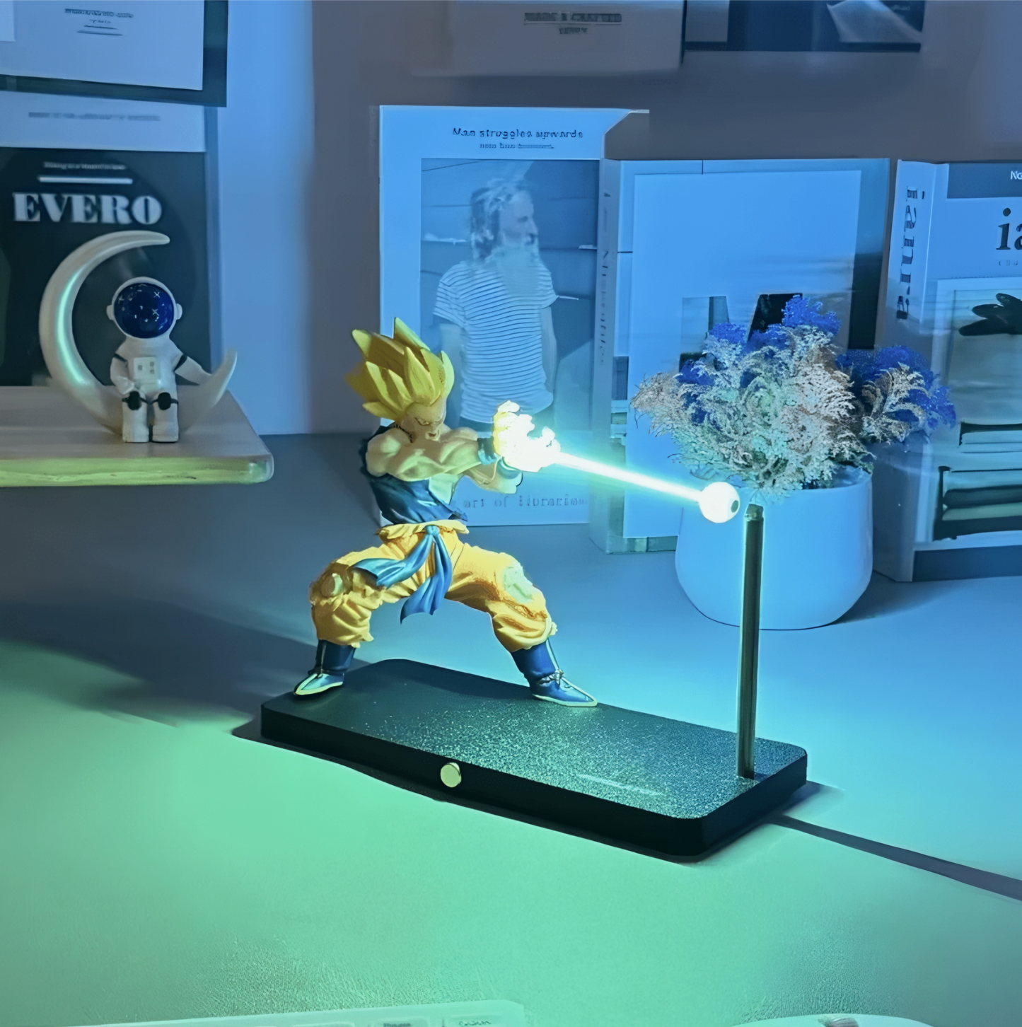 Luminária - Goku Kamehameha com Efeito Magnético